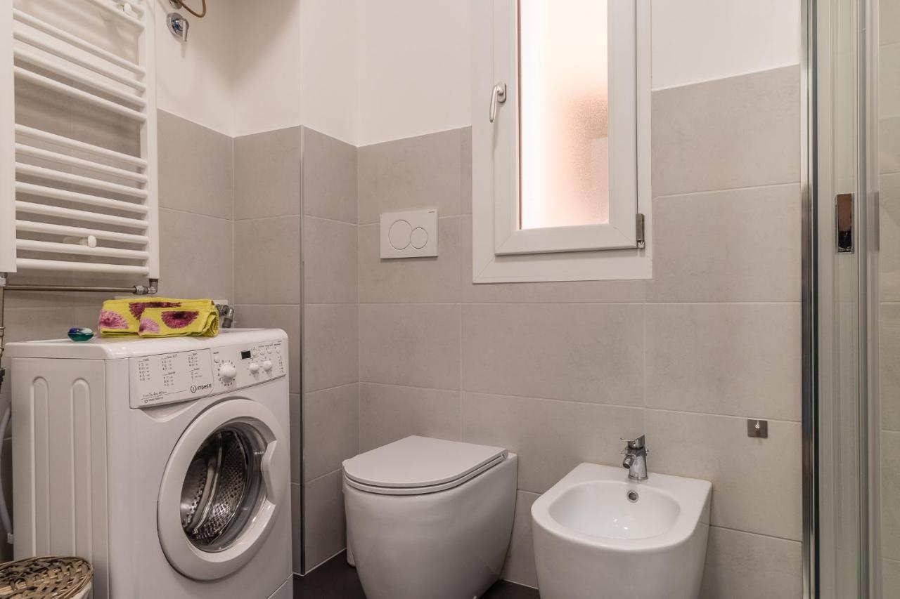 Grey House In The Heart Of @Treviso Apartamento Exterior foto