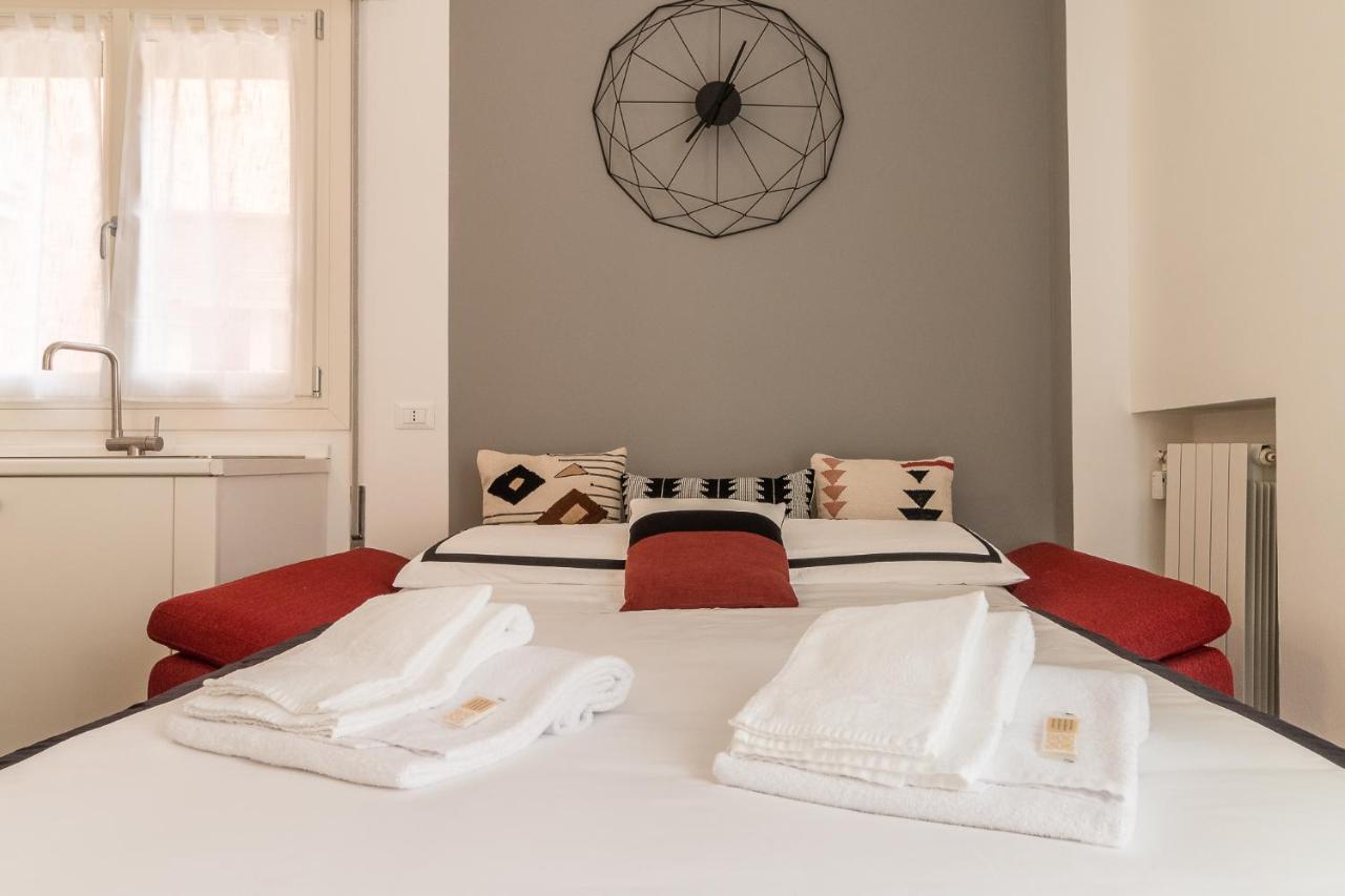 Grey House In The Heart Of @Treviso Apartamento Exterior foto